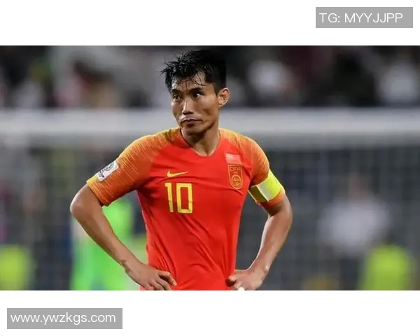 世界顶级十号足球后卫球星排名及其历史影响力分析 世界顶级十号足球后卫球星排名及其历史影响力分析